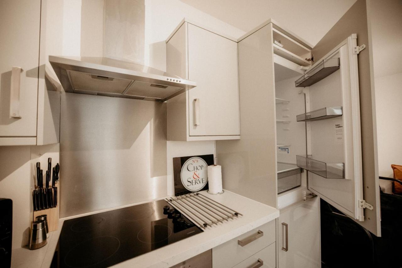 Elthorne Luxury Apartments - アクスブリッジ エクステリア 写真