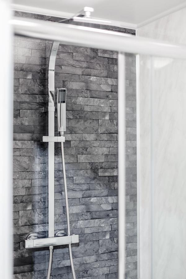 Elthorne Luxury Apartments - アクスブリッジ エクステリア 写真